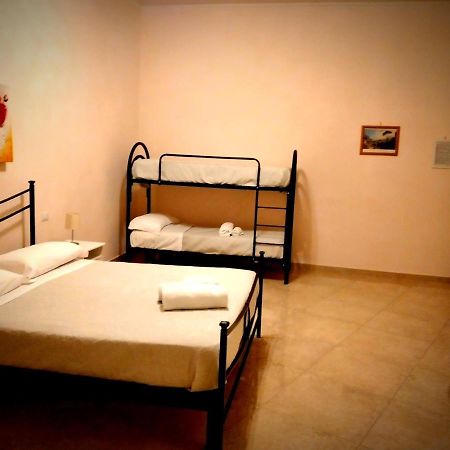 Domusrealstella Bed and Breakfast Napoli Esterno foto